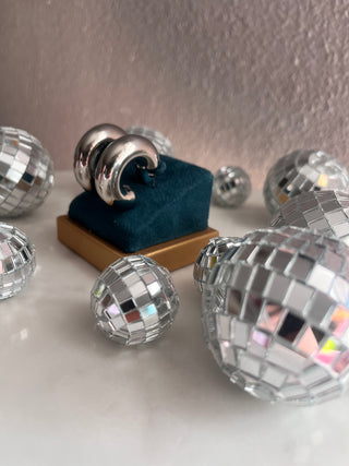 The only silver you’ll find here hoops